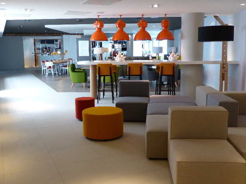 - Arena Towers By Ihg 4* Ámsterdam